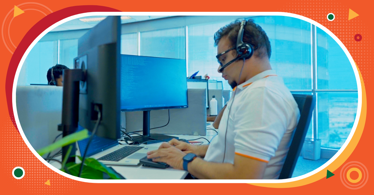 Team member working at Dijital Team